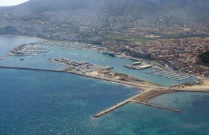 14 x 4.5 Mètre Poste d'amarrage RCN Denia Port de Plaisance
