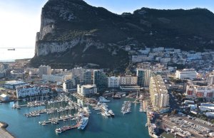 25 x 5 Mètre Poste d'amarrage Ocean Village Port de Plaisance A Vendre