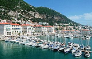 25 x 5 Mètre Poste d'amarrage Queensway Quay Port de Plaisance A Vendre